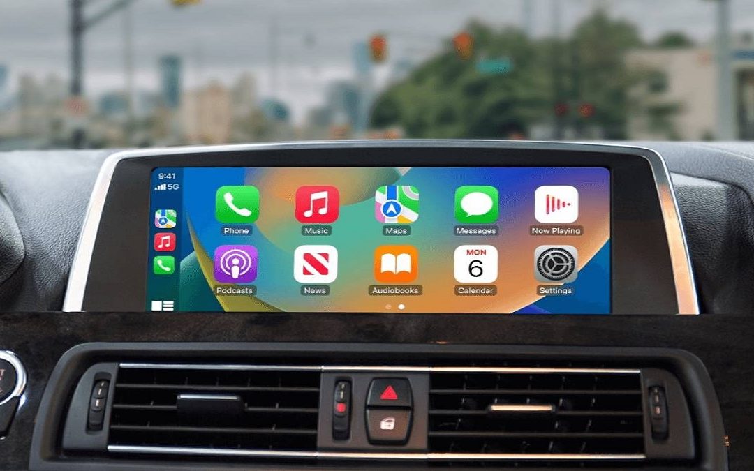 GM elimina CarPlay y Android Auto de sus vehículos eléctricos y provoca indignación