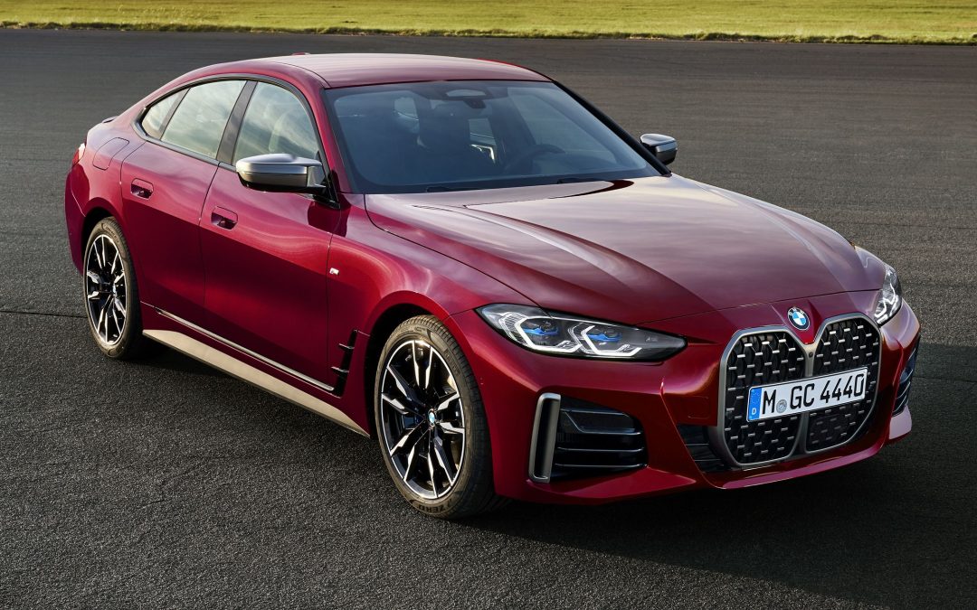 BMW Serie 4 2024: el coupé y el cabrio que se renuevan por dentro y por fuera