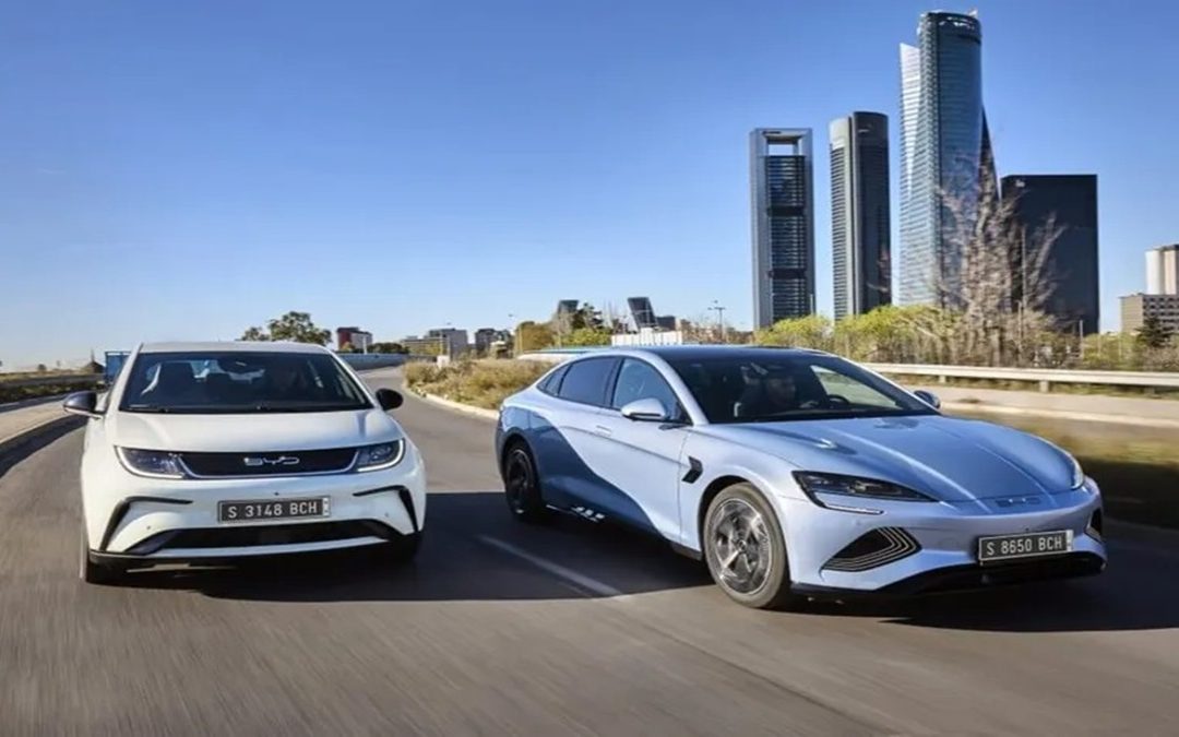 Desafío de Aseguradoras: Coches eléctricos chinos en Reino Unido.