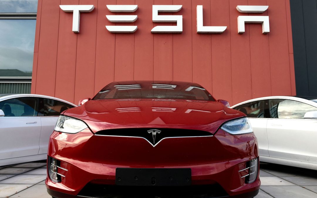 Tesla Desafía el Legado de Henry Ford con Nueva Técnica de Ensamblaje