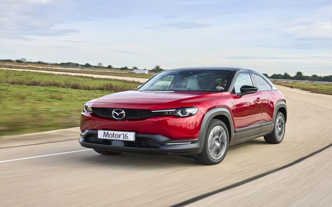 Mazda MX-30 E-Skyactiv R-EV: Un Clásico con un Futuro