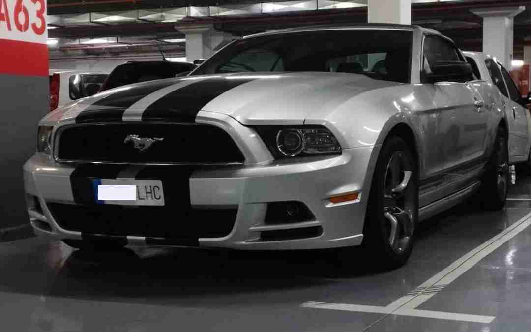 Ford Mustang Convertible 2013-2014: Guía Completa de Todas las Versiones y Características