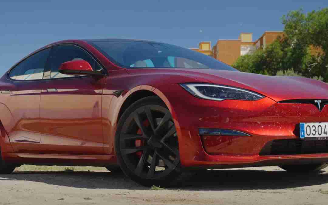 Tesla Model S Plaid 1020 CV: Así es el coche con la mejor relación caballos/precio de la historia